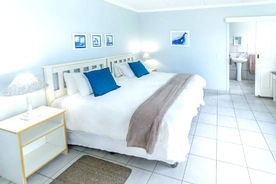 Deluxe Self Catering unit at Haga Haga Hotel Conference and Self Catering -17